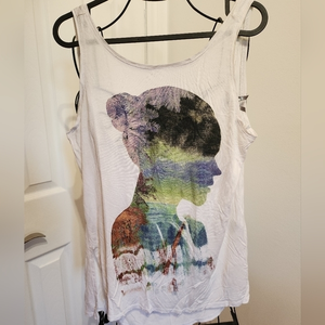 Open back graphic‎ tank